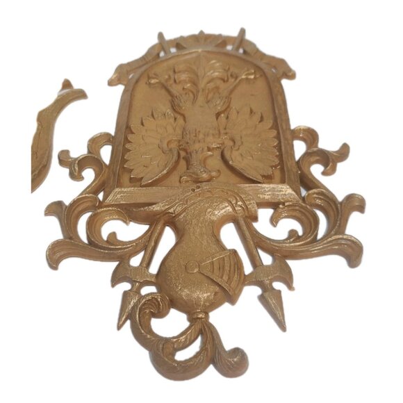 2 Vtg Syroco Decor Knight Coat of Arms Eagle Wall Plaque 7248 & 7249 14.5x9.5" - Picture 7 of 16